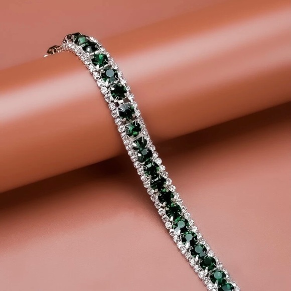 RHINESTONE BRACELET NWOT - Picture 6 of 8